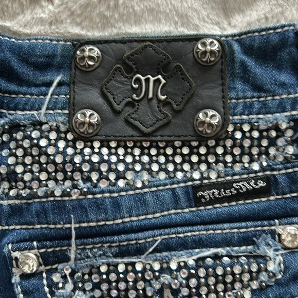 Miss Me Rhinestone Jeans - Picture 10 of 10